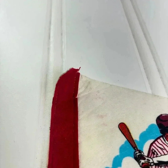 Vintage Phillies Baseball Pennant RARE Veteran's Stadium Rainbow 1970s HTF - Picture 12 of 12